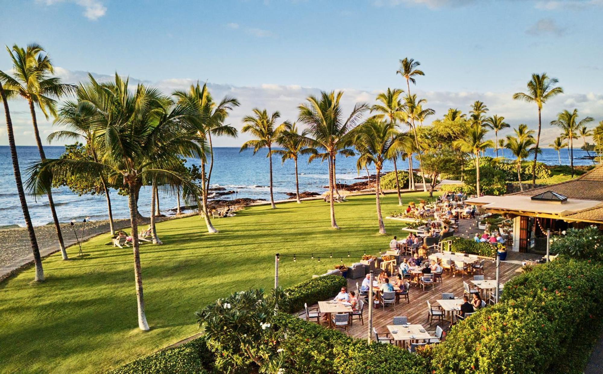 Hotel Mauna Lani, Collection