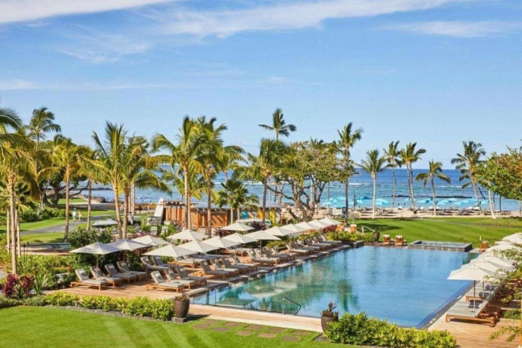 Mauna Lani, Collection Hotel
